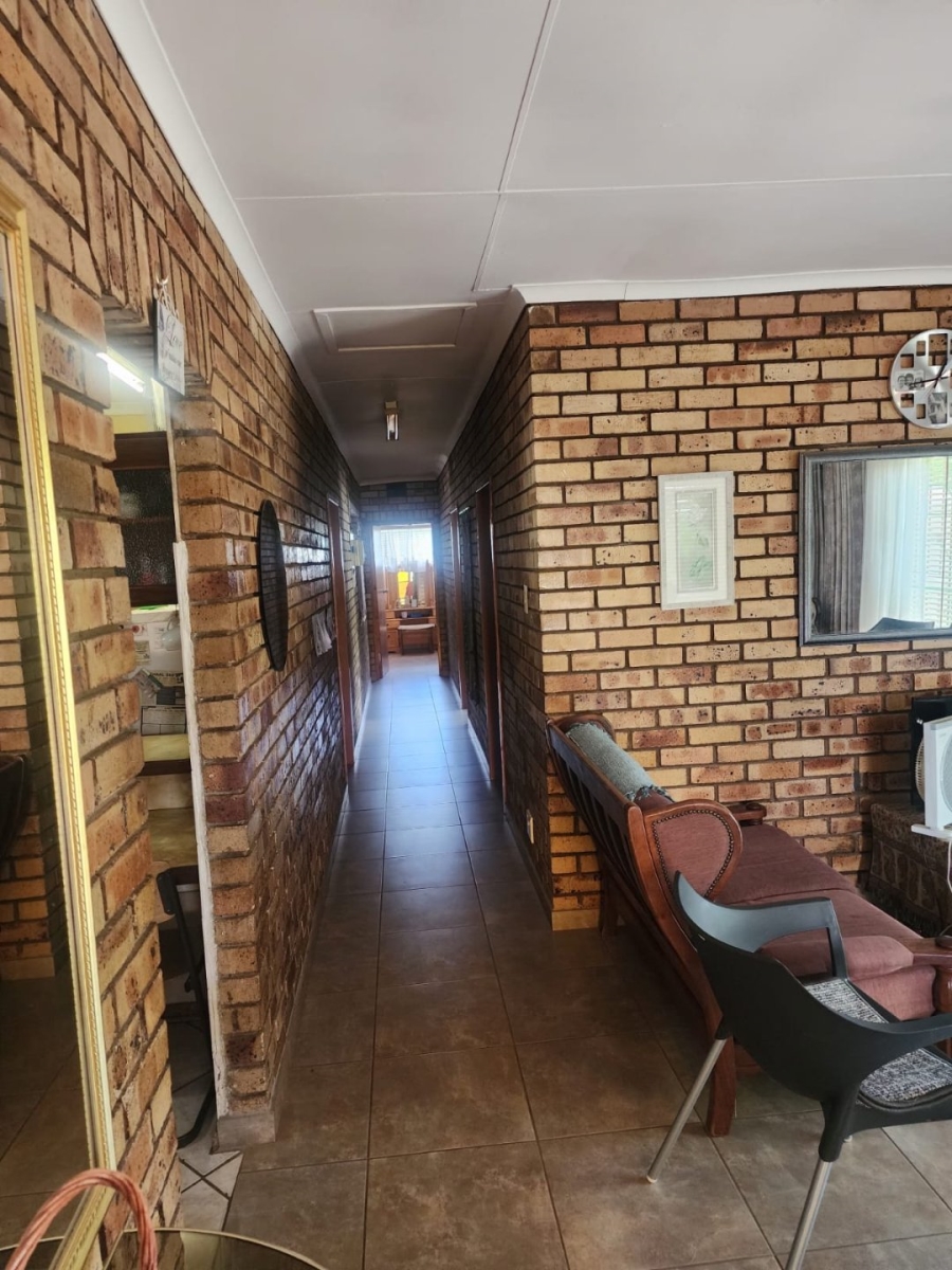 4 Bedroom Property for Sale in Alabama North West